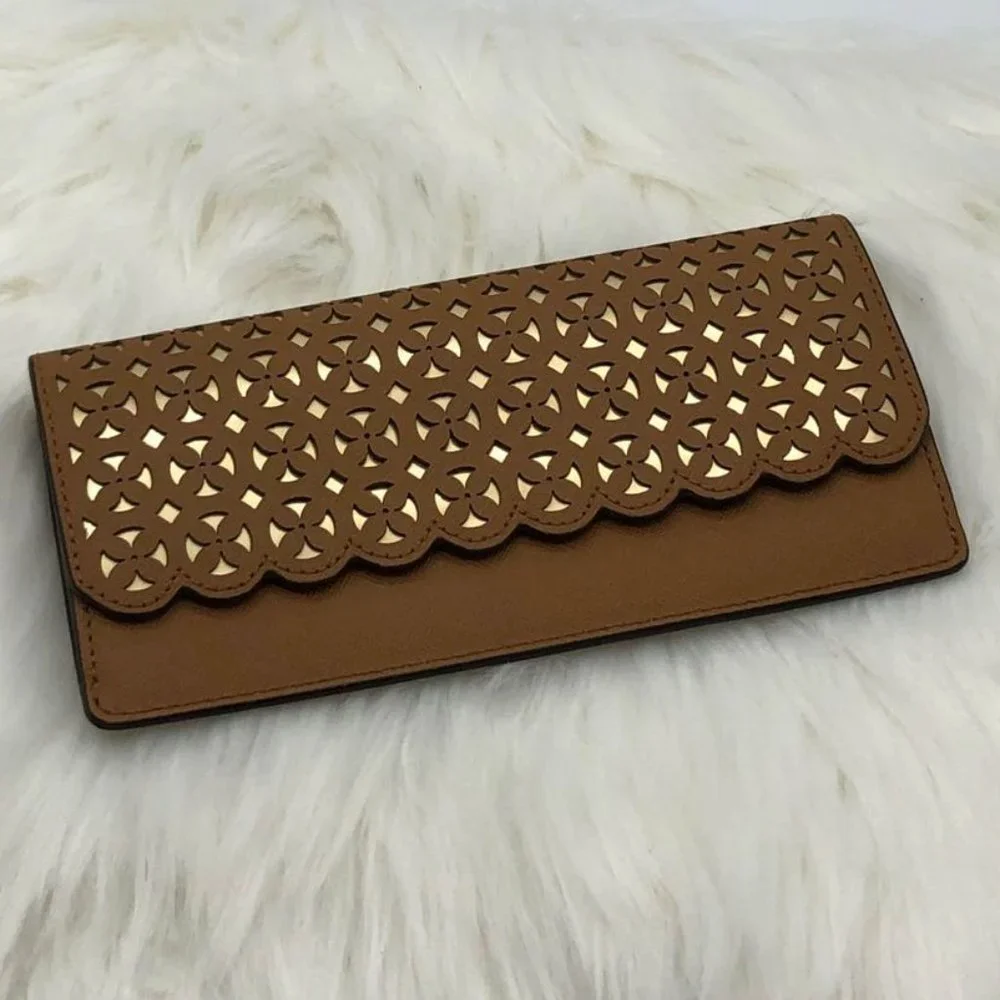 **SOLD** NWOT Michael Kors Desi Flat Flora Perforated Leather Wallet